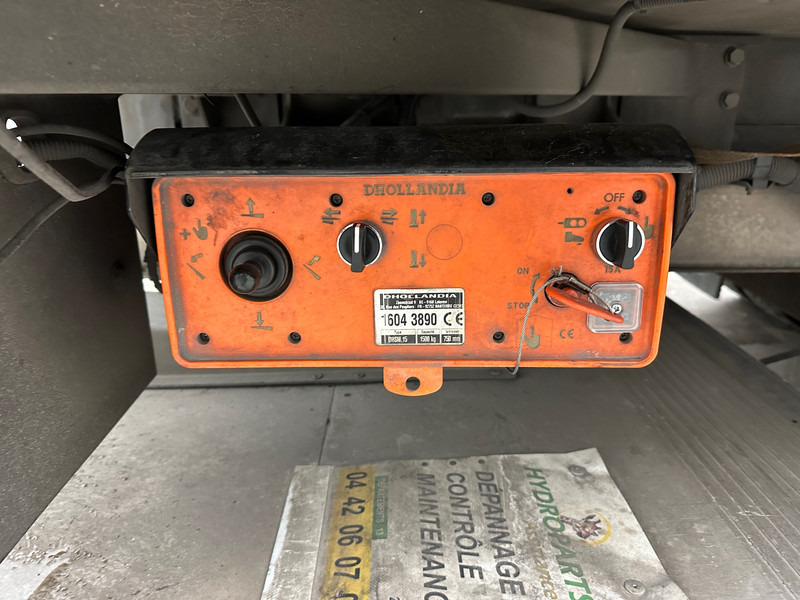 Volvo FL 210 - Refrigerator truck: picture 5 Volvo FL 210 - Refrigerator truck: picture 5