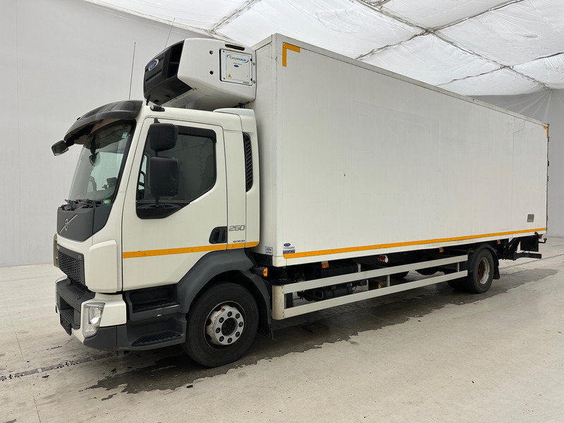 Volvo FL 250 - Refrigerator truck: picture 1 Volvo FL 250 - Refrigerator truck: picture 1
