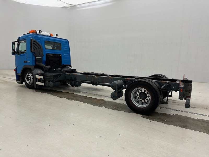 Cab chassis truck Volvo FM9.260*: picture 6