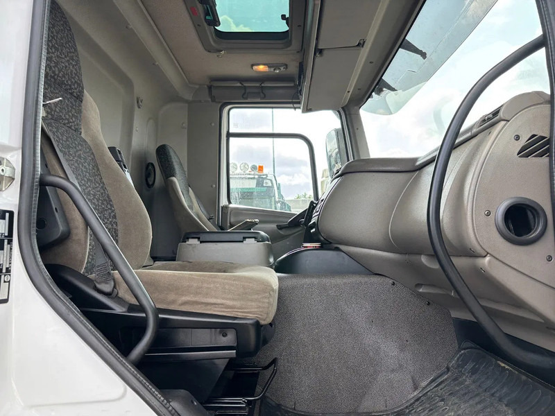 Tank truck DAF CF 85.360 6X2 Euro 5 21300 Liter Fueltank: picture 6 Tank truck DAF CF 85.360 6X2 Euro 5 21300 Liter Fueltank: picture 6