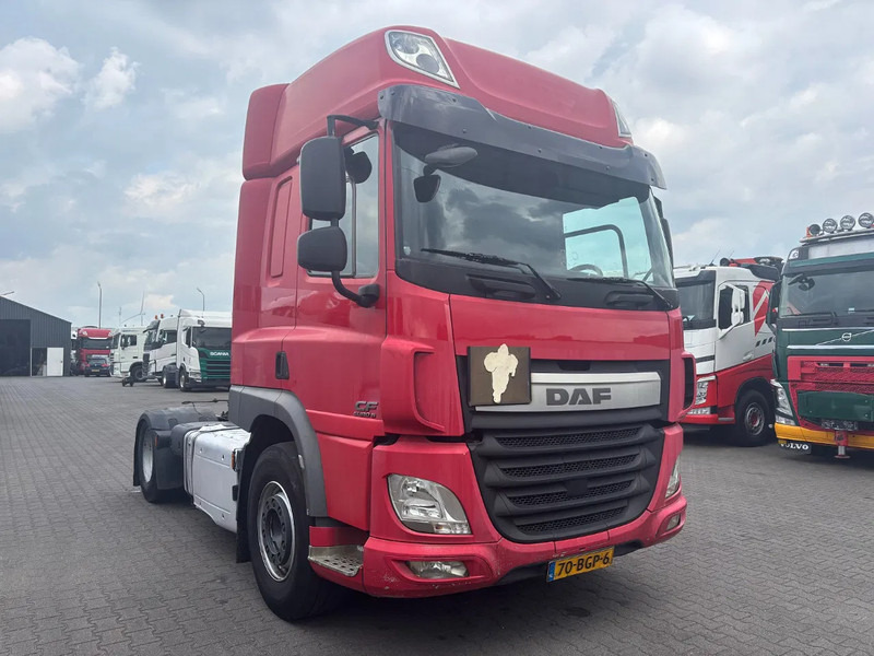 DAF CF 460 Spacecab Euro 6 - Tractor unit: picture 2 DAF CF 460 Spacecab Euro 6 - Tractor unit: picture 2