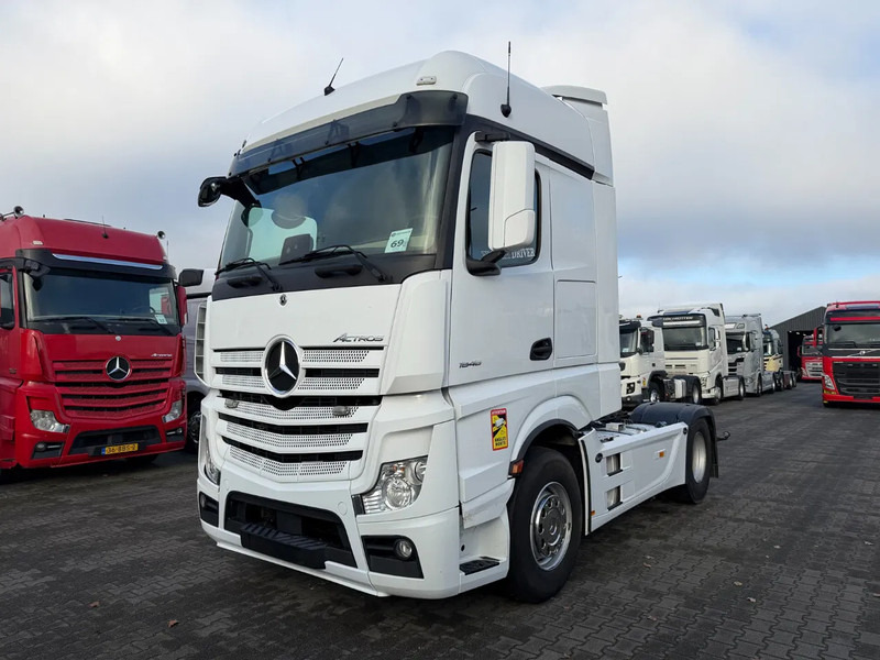 Mercedes-Benz Actros 1848 Big space Retarder Euro 6 - Tractor unit: picture 1 Mercedes-Benz Actros 1848 Big space Retarder Euro 6 - Tractor unit: picture 1
