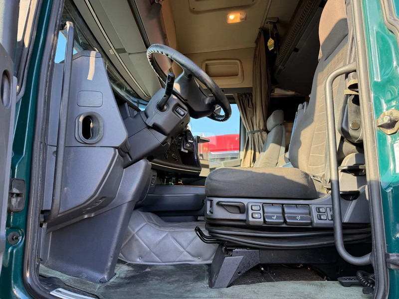 Scania R520 V8 6X2 Euro 6 Retarder - Tractor unit: picture 5 Scania R520 V8 6X2 Euro 6 Retarder - Tractor unit: picture 5