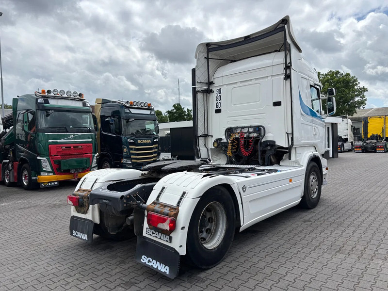 Scania R560 V8 Highline Euro 5 Retarder - Tractor unit: picture 4 Scania R560 V8 Highline Euro 5 Retarder - Tractor unit: picture 4