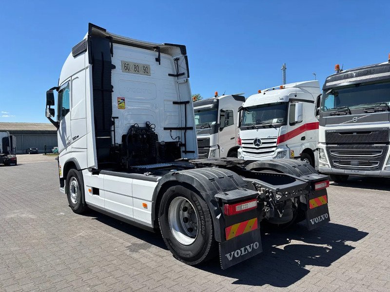 Volvo FH 500 Globetrotter Euro 6 - Tractor unit: picture 3 Volvo FH 500 Globetrotter Euro 6 - Tractor unit: picture 3