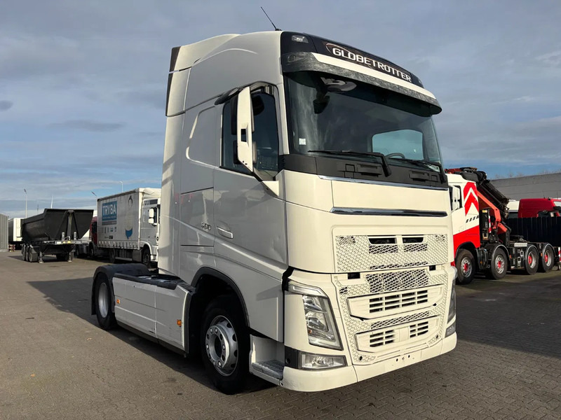 Volvo FH 500 Globetrotter Euro 6 - Tractor unit: picture 2 Volvo FH 500 Globetrotter Euro 6 - Tractor unit: picture 2