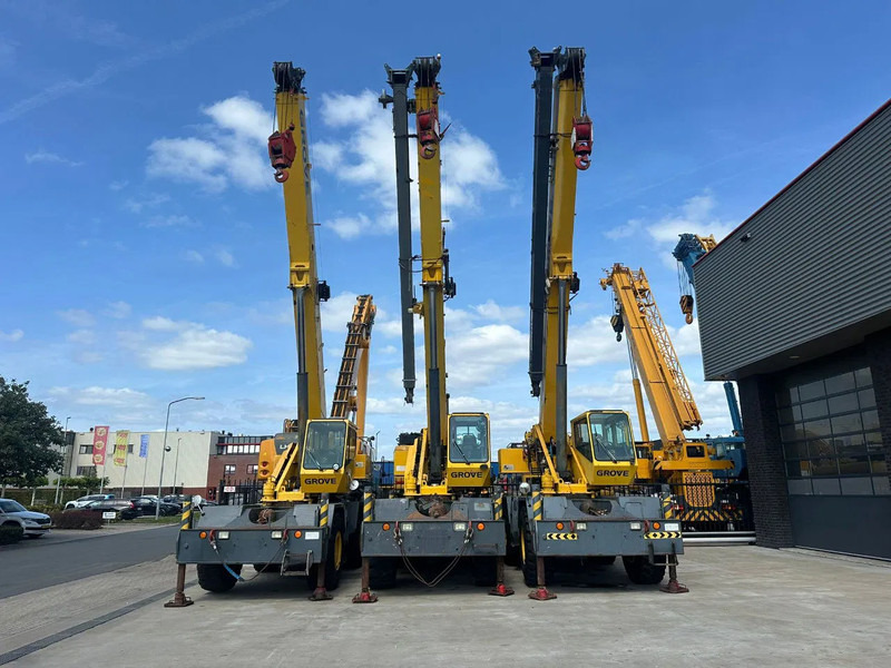 Grove RT 530E ROUGH TERRAIN CRANE - Rough terrain crane: picture 2 Grove RT 530E ROUGH TERRAIN CRANE - Rough terrain crane: picture 2