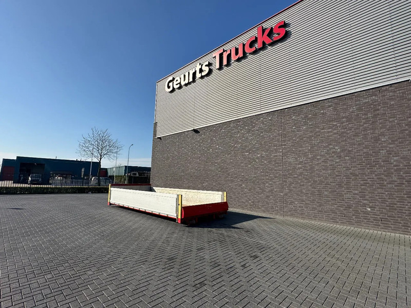 HMF WISSELLADBAK / AFZETBAK / WECHSELAUFBAU / SWAP BODY - Roll-off container: picture 3 HMF WISSELLADBAK / AFZETBAK / WECHSELAUFBAU / SWAP BODY - Roll-off container: picture 3