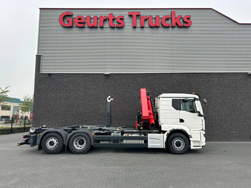 Hook lift truck, Crane truck MAN TGS 26.520 6X4H-4 BL NEW MODEL + MEILLER HAAKARMSYSTEEM + HMF 2320 K6-RCS KRAAN/KRAN/CRANE/GRUA: picture 13 Hook lift truck, Crane truck MAN TGS 26.520 6X4H-4 BL NEW MODEL + MEILLER HAAKARMSYSTEEM + HMF 2320 K6-RCS KRAAN/KRAN/CRANE/GRUA: picture 13