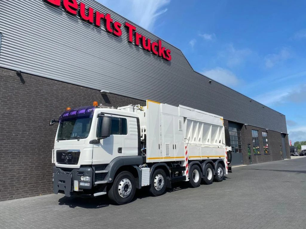 MAN TGS 35.440 10X4-6 BL TRIDEM RSP SAUGBAGGER/SUCTI - Vacuum truck: picture 2 MAN TGS 35.440 10X4-6 BL TRIDEM RSP SAUGBAGGER/SUCTI - Vacuum truck: picture 2