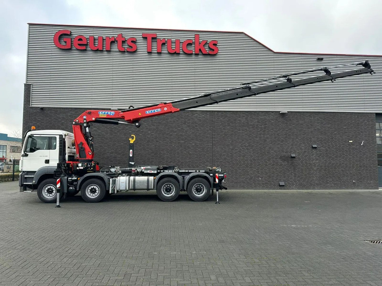 MAN TGS 35.460 8X4 BL+ HYVA 18.55.S HAAKARMSYSTEEM E - Hook lift truck, Crane truck: picture 5 MAN TGS 35.460 8X4 BL+ HYVA 18.55.S HAAKARMSYSTEEM E - Hook lift truck, Crane truck: picture 5