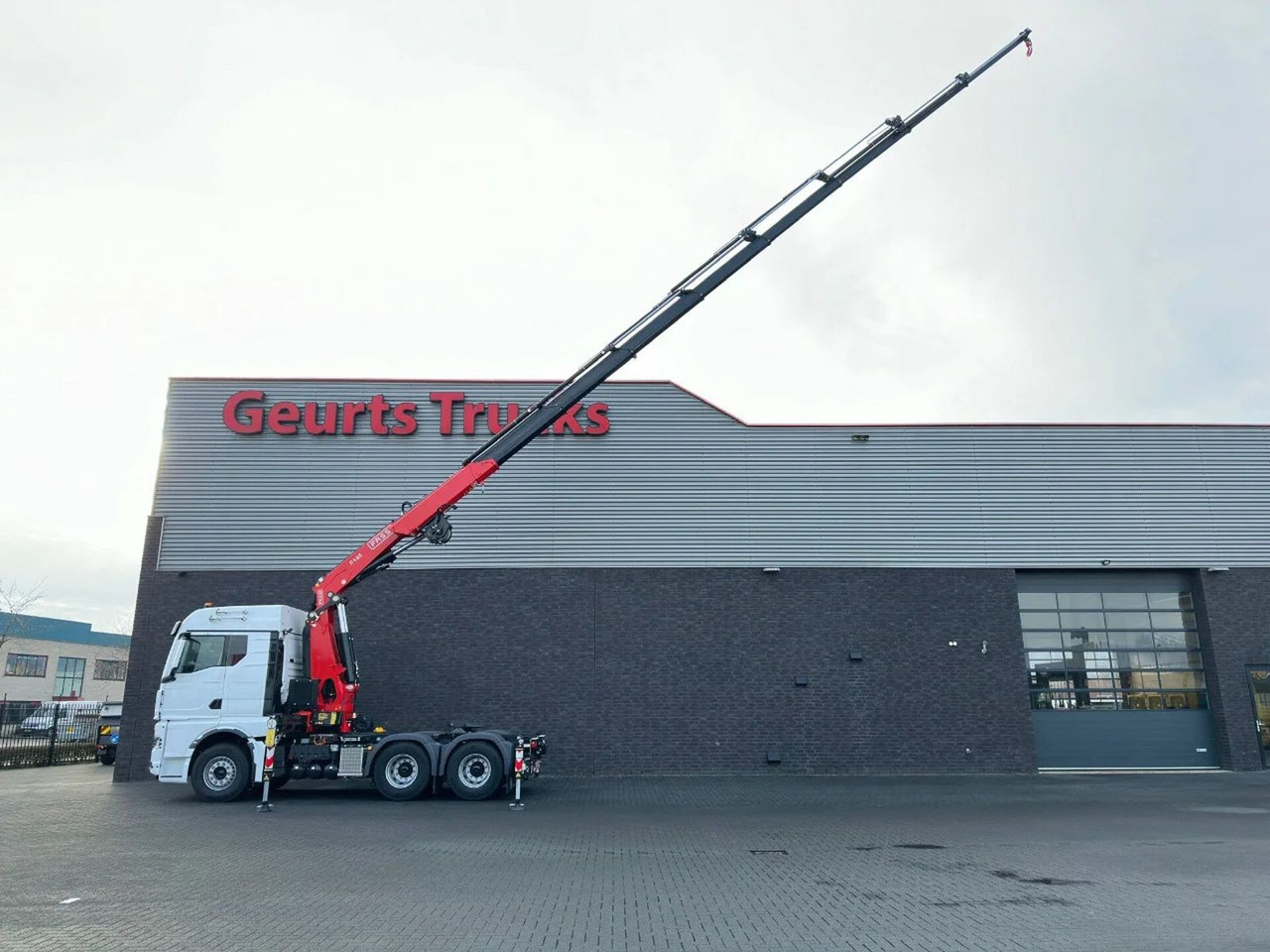 MAN TGX 33.520 6X4 TREKKER-BAKWAGEN COMBI + FASSI F4 - Crane truck: picture 5 MAN TGX 33.520 6X4 TREKKER-BAKWAGEN COMBI + FASSI F4 - Crane truck: picture 5