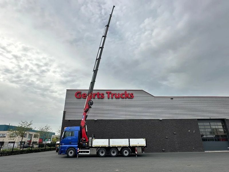 MAN TGX 33.560 8X4 TRIDEM + HMF 4020-K8 KRAAN/KRAN/CRANE/GRUA - Crane truck: picture 5 MAN TGX 33.560 8X4 TRIDEM + HMF 4020-K8 KRAAN/KRAN/CRANE/GRUA - Crane truck: picture 5