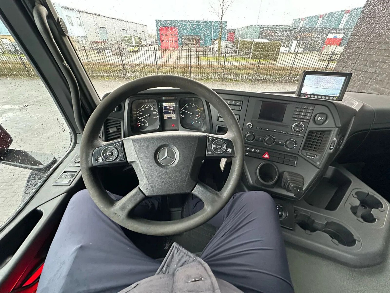 Leasing of  Mercedes-Benz Arocs 8X4 VDL S-30-6600 HAAKARMSYSTEEM/ABROLLKIP Mercedes-Benz Arocs 8X4 VDL S-30-6600 HAAKARMSYSTEEM/ABROLLKIP: picture 10