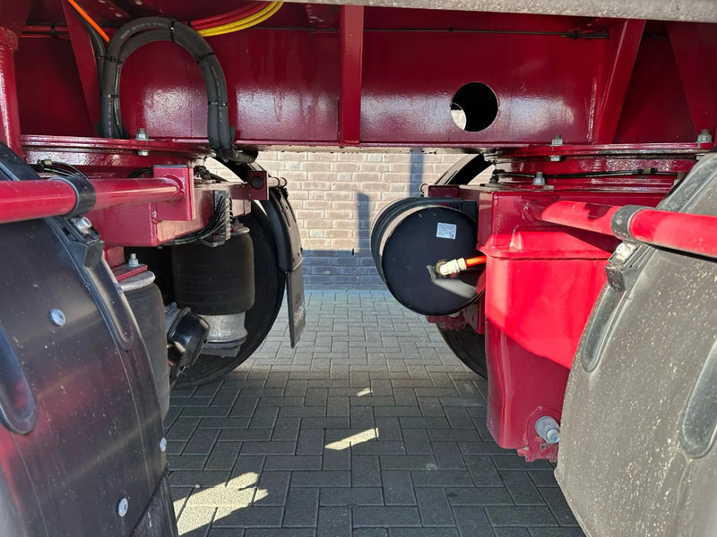 Dropside/ Flatbed semi-trailer Nooteboom OVB-48-03 HYDRAULISCHE GESTUURDE BALLAST TRAILER: picture 14 Dropside/ Flatbed semi-trailer Nooteboom OVB-48-03 HYDRAULISCHE GESTUURDE BALLAST TRAILER: picture 14