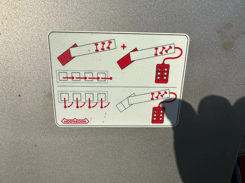 Dropside/ Flatbed semi-trailer Nooteboom OVB-48-03 HYDRAULISCHE GESTUURDE BALLAST TRAILER: picture 20 Dropside/ Flatbed semi-trailer Nooteboom OVB-48-03 HYDRAULISCHE GESTUURDE BALLAST TRAILER: picture 20
