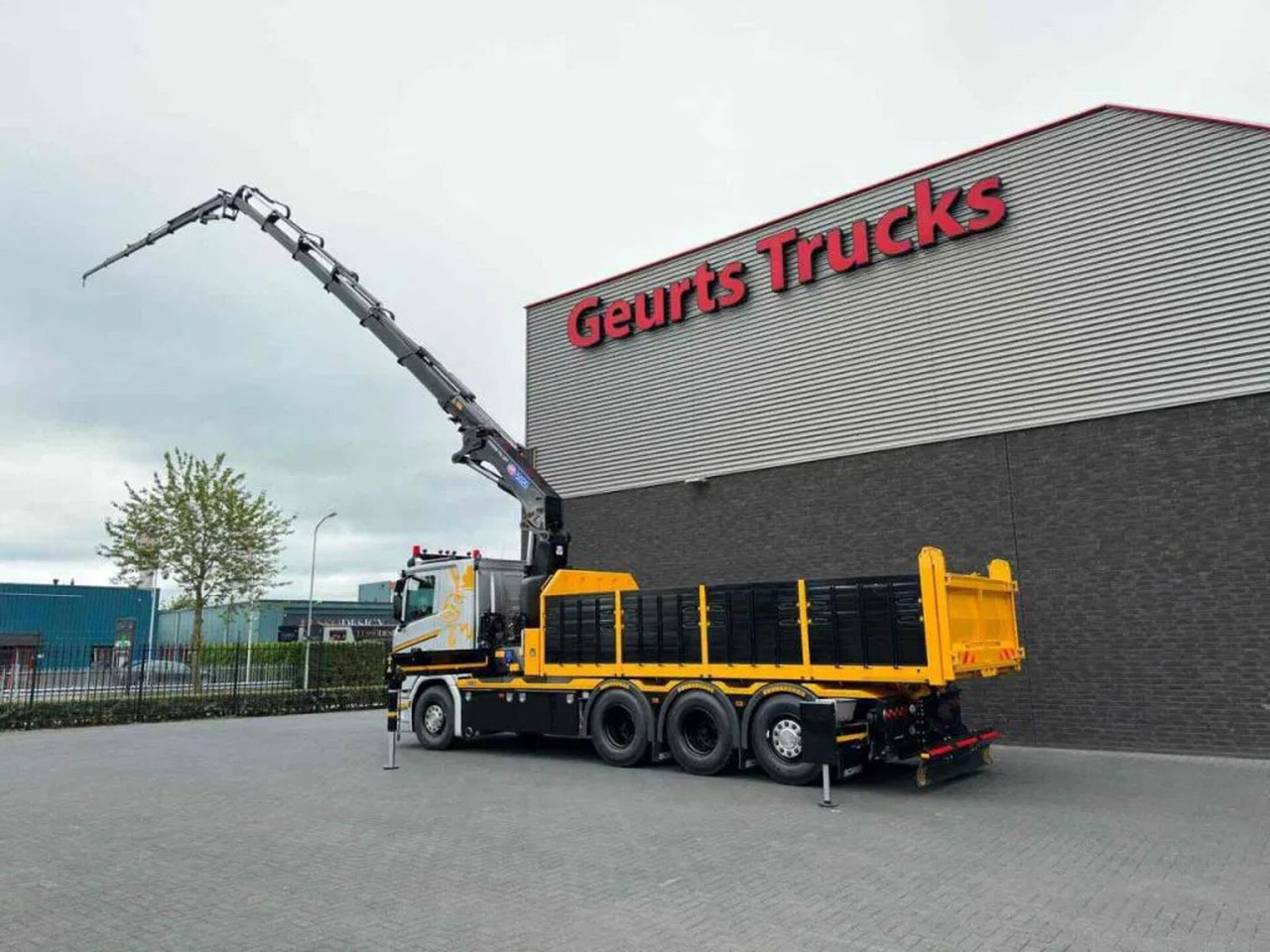 Leasing of  Scania R530 V8 NGS 8X4 TRIDEM MET HYVA 2Z KIPPER + HMF Scania R530 V8 NGS 8X4 TRIDEM MET HYVA 2Z KIPPER + HMF: picture 8