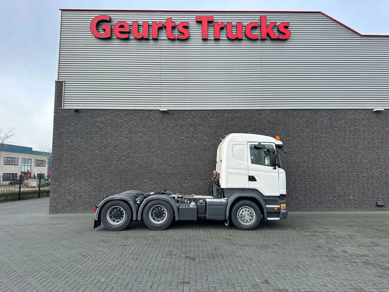 Scania R490 LA 6X4MNA TREKKER/SZM/TRACTOR - Tractor unit: picture 4 Scania R490 LA 6X4MNA TREKKER/SZM/TRACTOR - Tractor unit: picture 4