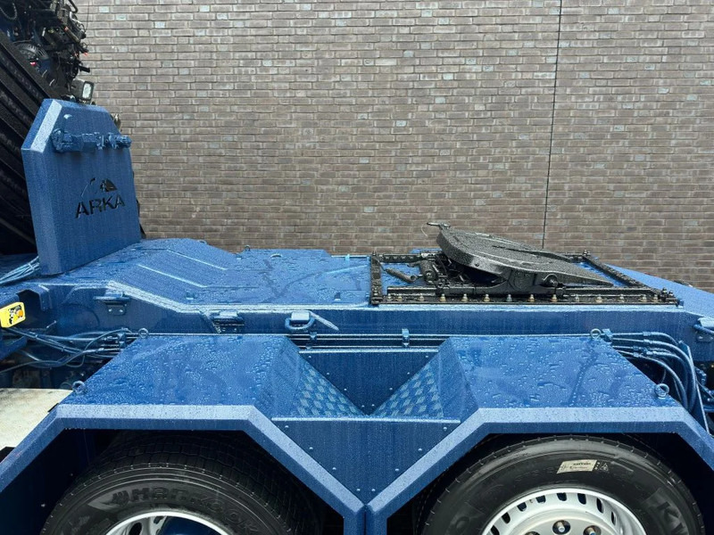 Tractor unit Volvo FH 16.650 8X2 + EFFER 1855/8S + JIB 6S HEAVY DUTY KRAAN/KRAN/CRANE/GRUA: picture 18 Tractor unit Volvo FH 16.650 8X2 + EFFER 1855/8S + JIB 6S HEAVY DUTY KRAAN/KRAN/CRANE/GRUA: picture 18