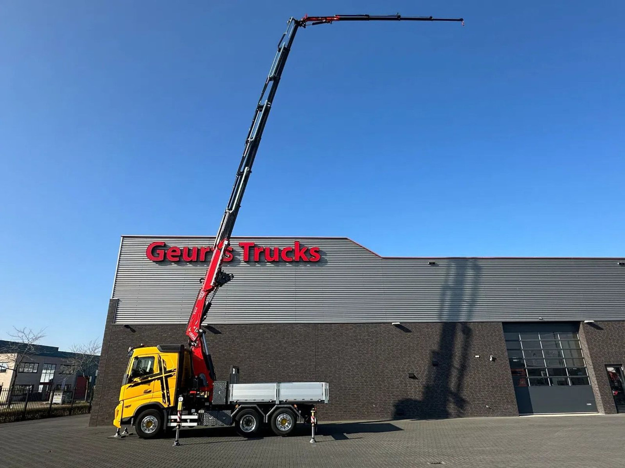 Volvo FH 500 6X2 TREKKER/TRACTOR/SZM MET FASSI F545RA. - Tractor unit: picture 3 Volvo FH 500 6X2 TREKKER/TRACTOR/SZM MET FASSI F545RA. - Tractor unit: picture 3