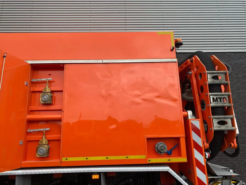 Vacuum truck Volvo FMX 510 8X4 TRIDEM + MTS DINO 5 SAUGBAGGER/SUCTIONEXAVATOR/GRONDZUIGER: picture 13