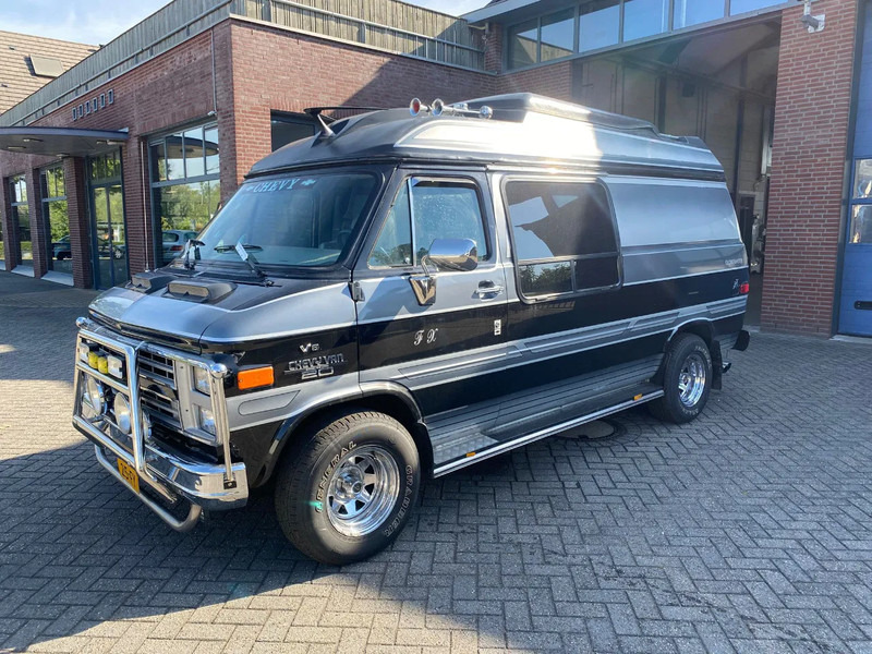 Chevrolet CAMPER CHEVY VAN 20D GLOBEMASTER.. V8 Diesel autom. - Camper: picture 1 Chevrolet CAMPER CHEVY VAN 20D GLOBEMASTER.. V8 Diesel autom. - Camper: picture 1