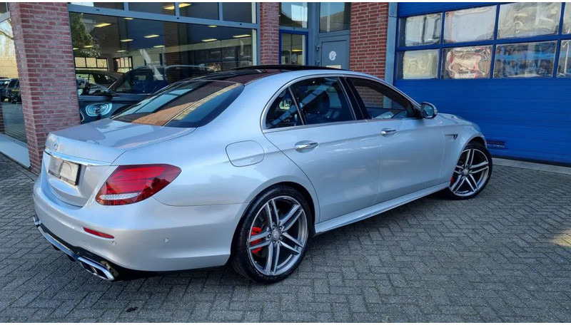 Mercedes-Benz E-Klasse 63 S, 4 Matic AMG..... Premium plus. - Sedan: picture 3 Mercedes-Benz E-Klasse 63 S, 4 Matic AMG..... Premium plus. - Sedan: picture 3