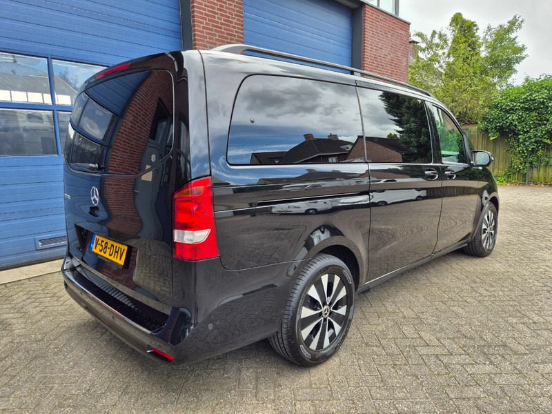 Mercedes-Benz V-Klasse 220 D 205pk .. Dubbele Cabine. - Small van, Combi van: picture 4 Mercedes-Benz V-Klasse 220 D 205pk .. Dubbele Cabine. - Small van, Combi van: picture 4