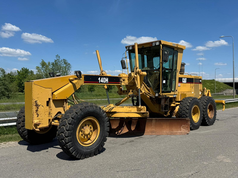 Caterpillar 140H 3306 engine - Grader: picture 2 Caterpillar 140H 3306 engine - Grader: picture 2
