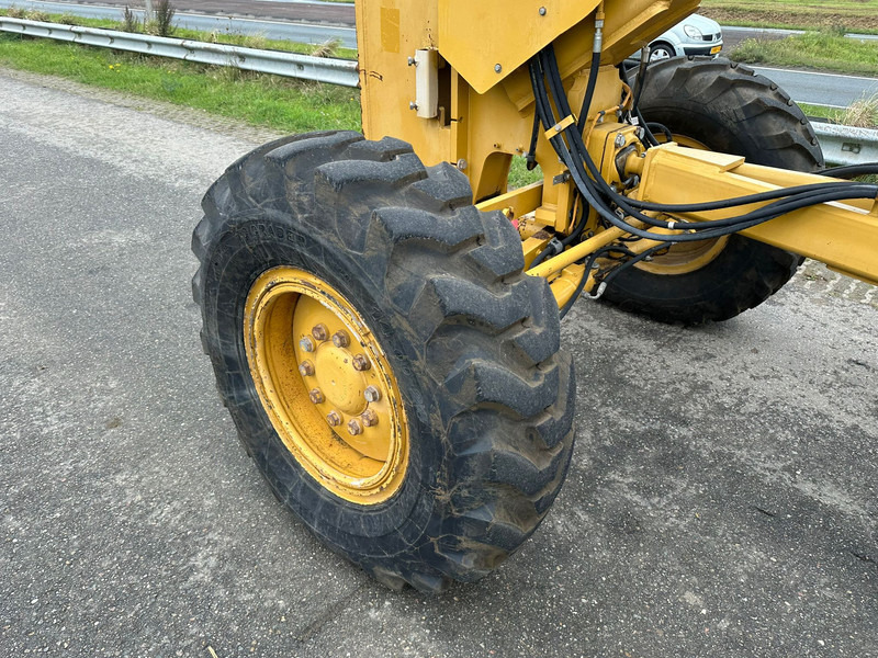 Grader Caterpillar 140M Ripper + Pushblock: picture 12