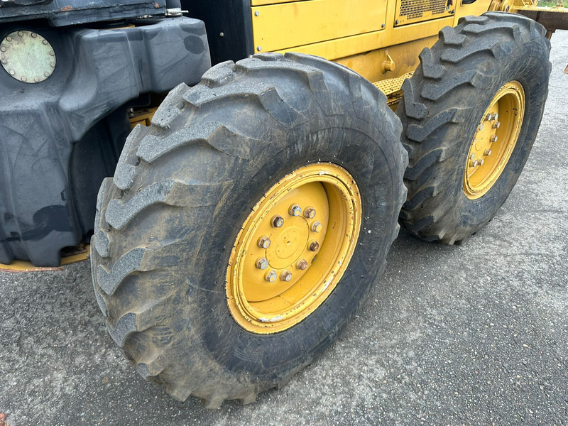 Grader Caterpillar 140M Ripper + Pushblock: picture 11