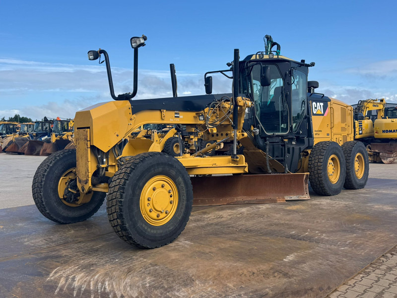 Caterpillar 140M2 AWD - Grader: picture 2 Caterpillar 140M2 AWD - Grader: picture 2