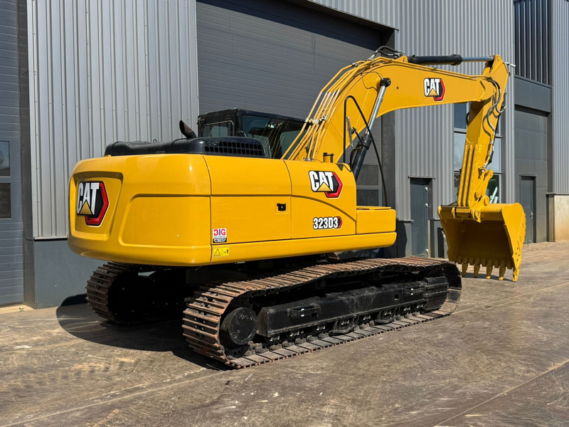 New Crawler excavator Caterpillar 323D3: picture 6