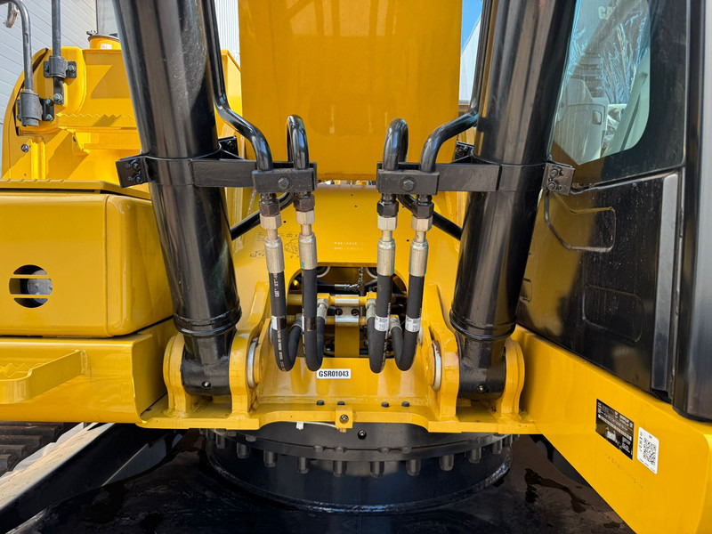 New Crawler excavator Caterpillar 323D3: picture 17