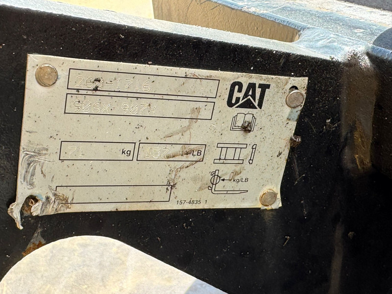 Wheel loader Caterpillar 908M CE + EPA: picture 18 Wheel loader Caterpillar 908M CE + EPA: picture 18