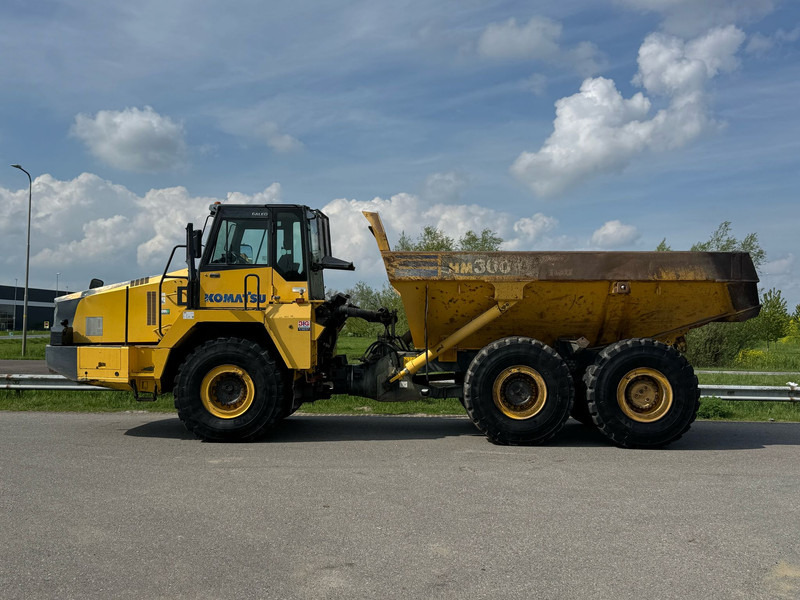 Komatsu HM300-2 - Articulated dumper: picture 2 Komatsu HM300-2 - Articulated dumper: picture 2