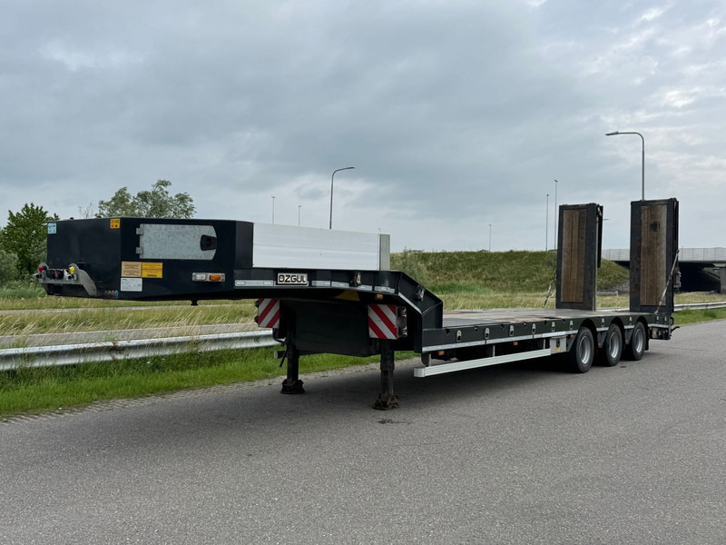 OZGUL LW3 EU 1SS - Low loader semi-trailer: picture 1 OZGUL LW3 EU 1SS - Low loader semi-trailer: picture 1