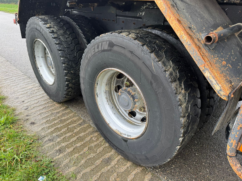 Leasing of Renault Kerax 320.26 dCI 6x4 Kipper Renault Kerax 320.26 dCI 6x4 Kipper: picture 10