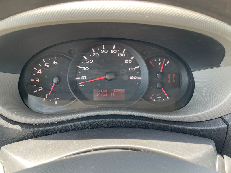 Refrigerator truck Renault MASTER 3T5 - Frigo: picture 17