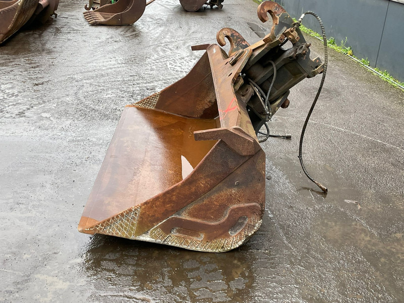 Verachtert tilting bucket CW-40 bucket witdh: 2400mm - Bucket: picture 2 Verachtert tilting bucket CW-40 bucket witdh: 2400mm - Bucket: picture 2