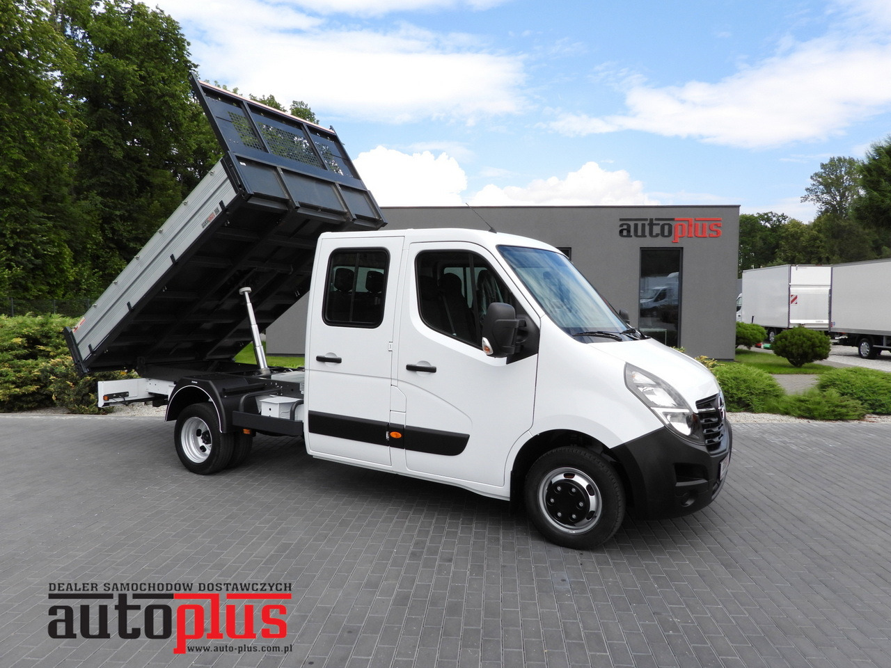 OPEL MOVANO TIPPER DOUBLE CABIN DOKA 7 SEATS LED LIGHTS TWIN WHEELS AIR CONDITIONING 145HP - Commercial vehicle: picture 1 OPEL MOVANO TIPPER DOUBLE CABIN DOKA 7 SEATS LED LIGHTS TWIN WHEELS AIR CONDITIONING 145HP - Commercial vehicle: picture 1
