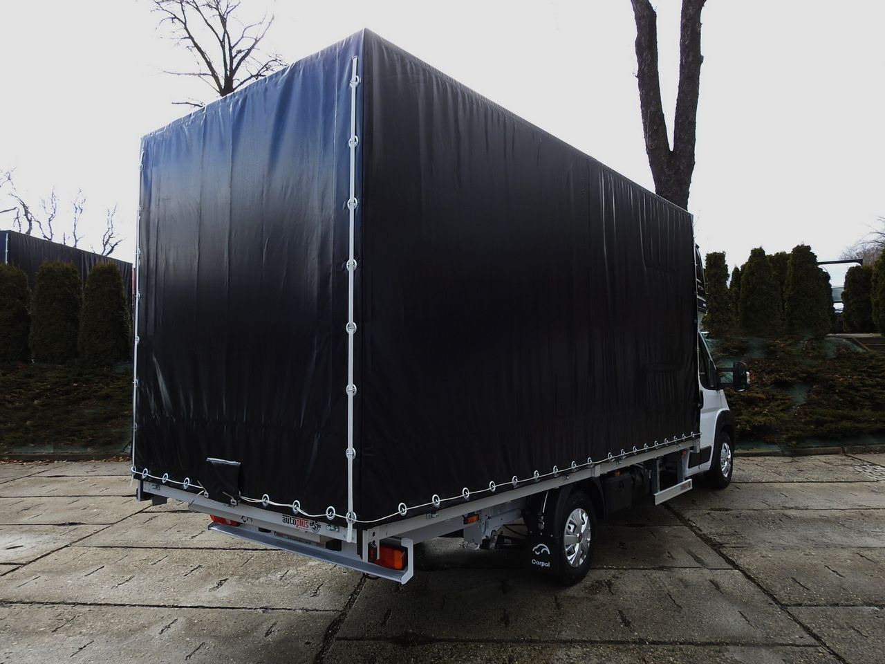 FIAT DUCATO - Curtain side van: picture 3 FIAT DUCATO - Curtain side van: picture 3