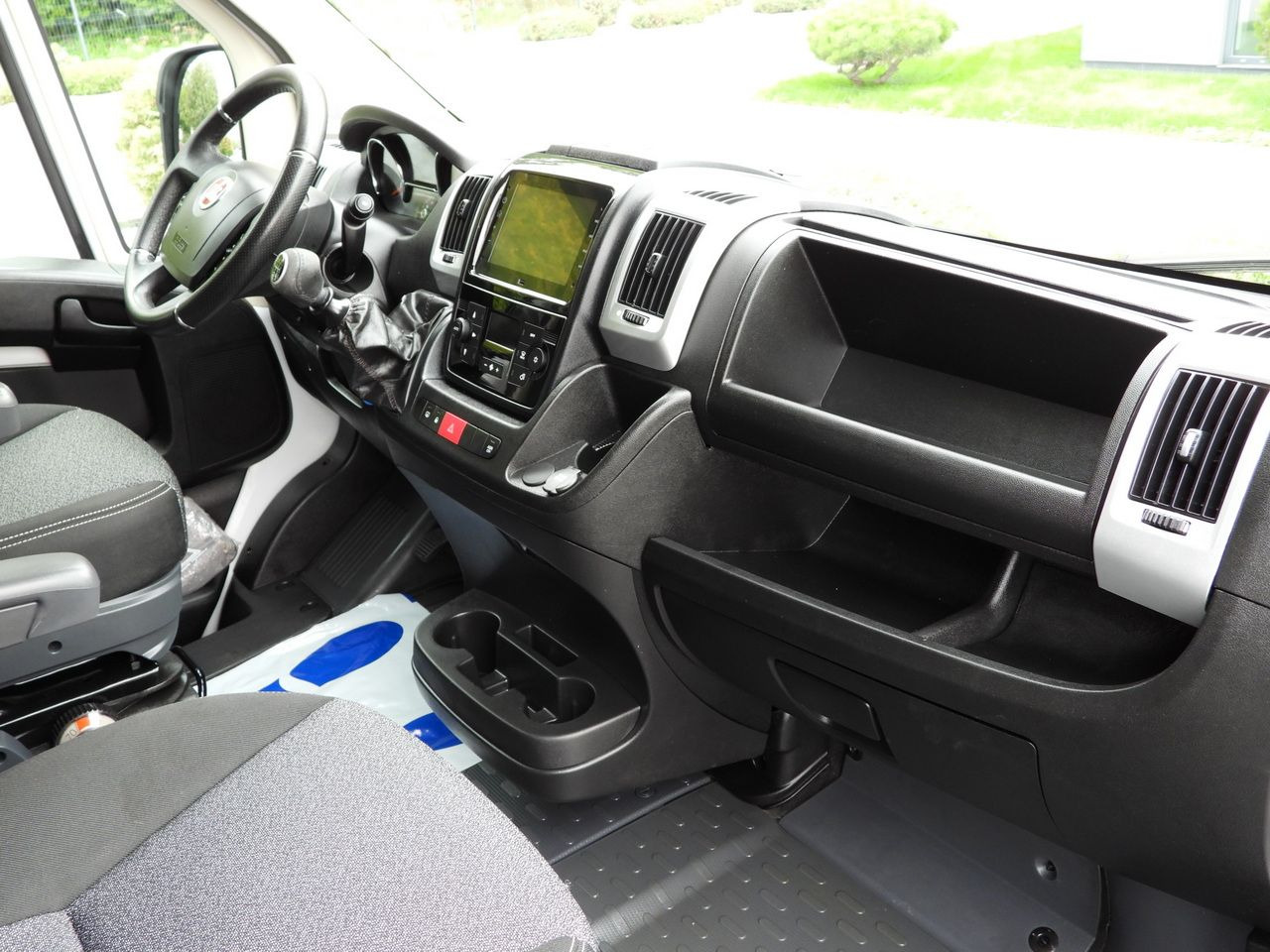 Curtain side van FIAT DUCATO TARPAULIN 9 PALLETS CRUISE CONTROL LED LIGHTS PNEUMATICS AIR CONDITIONING  180HP: picture 41 Curtain side van FIAT DUCATO TARPAULIN 9 PALLETS CRUISE CONTROL LED LIGHTS PNEUMATICS AIR CONDITIONING  180HP: picture 41