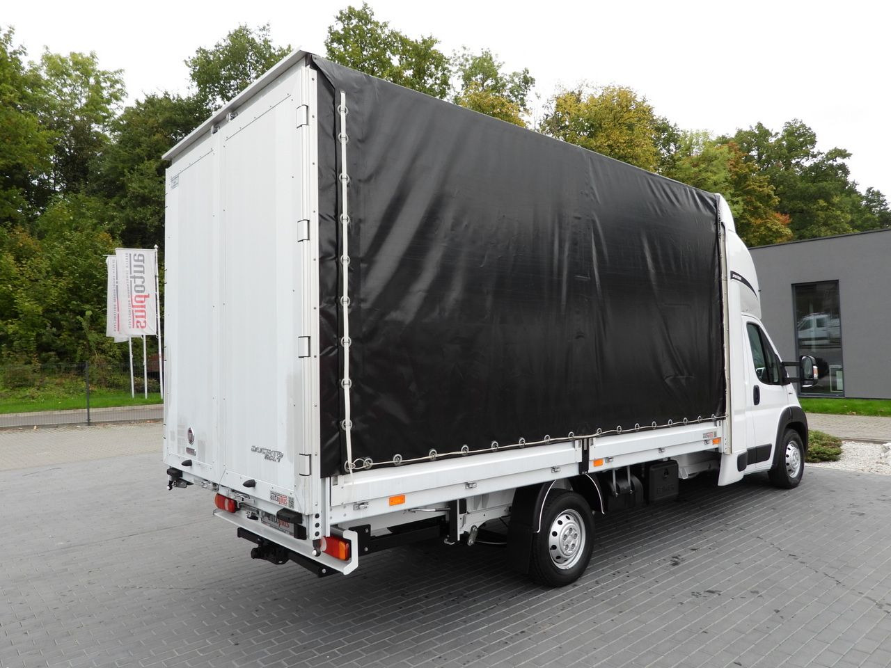 Curtain side van FIAT DUCATO TARPAULIN 9 PALLETS CRUISE CONTROL LED LIGHTS PNEUMATICS AIR CONDITIONING  180HP: picture 14 Curtain side van FIAT DUCATO TARPAULIN 9 PALLETS CRUISE CONTROL LED LIGHTS PNEUMATICS AIR CONDITIONING  180HP: picture 14