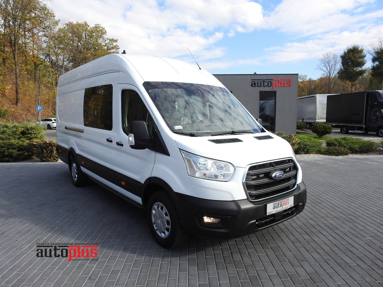 FORD TRANSIT BOX DELIVERY VAN 6 SEATS CRUISE CONTROL AIR CONDITIONING LED LIGHTS  130HP - Panel van: picture 1 FORD TRANSIT BOX DELIVERY VAN 6 SEATS CRUISE CONTROL AIR CONDITIONING LED LIGHTS  130HP - Panel van: picture 1
