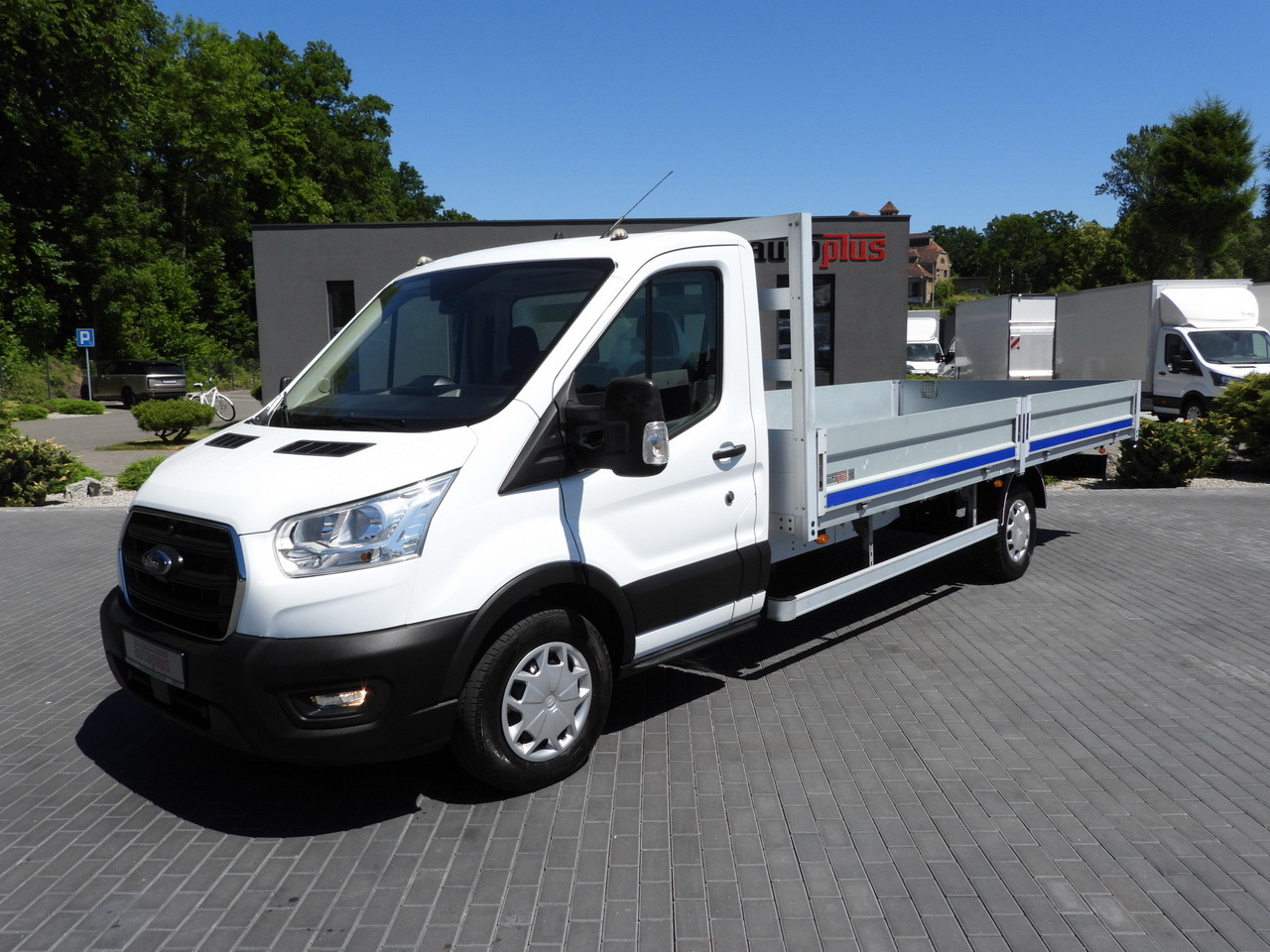 Open body delivery van FORD TRANSIT  STAKE BODY 10 PALLETS CRUISE CONTROL LED LIGHTS PNEUMATICS AIR CONDITIONING  160HP: picture 15