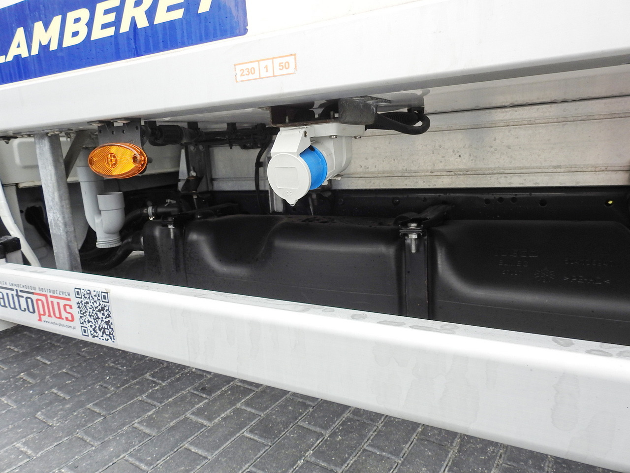 Refrigerated van IVECO DAILY 35S15 REGRIGERATOR BOX -12*C 8 PALLETS CRUISE CONTROL TWIN WHEELS AIR CONDITIONING  150HP: picture 27