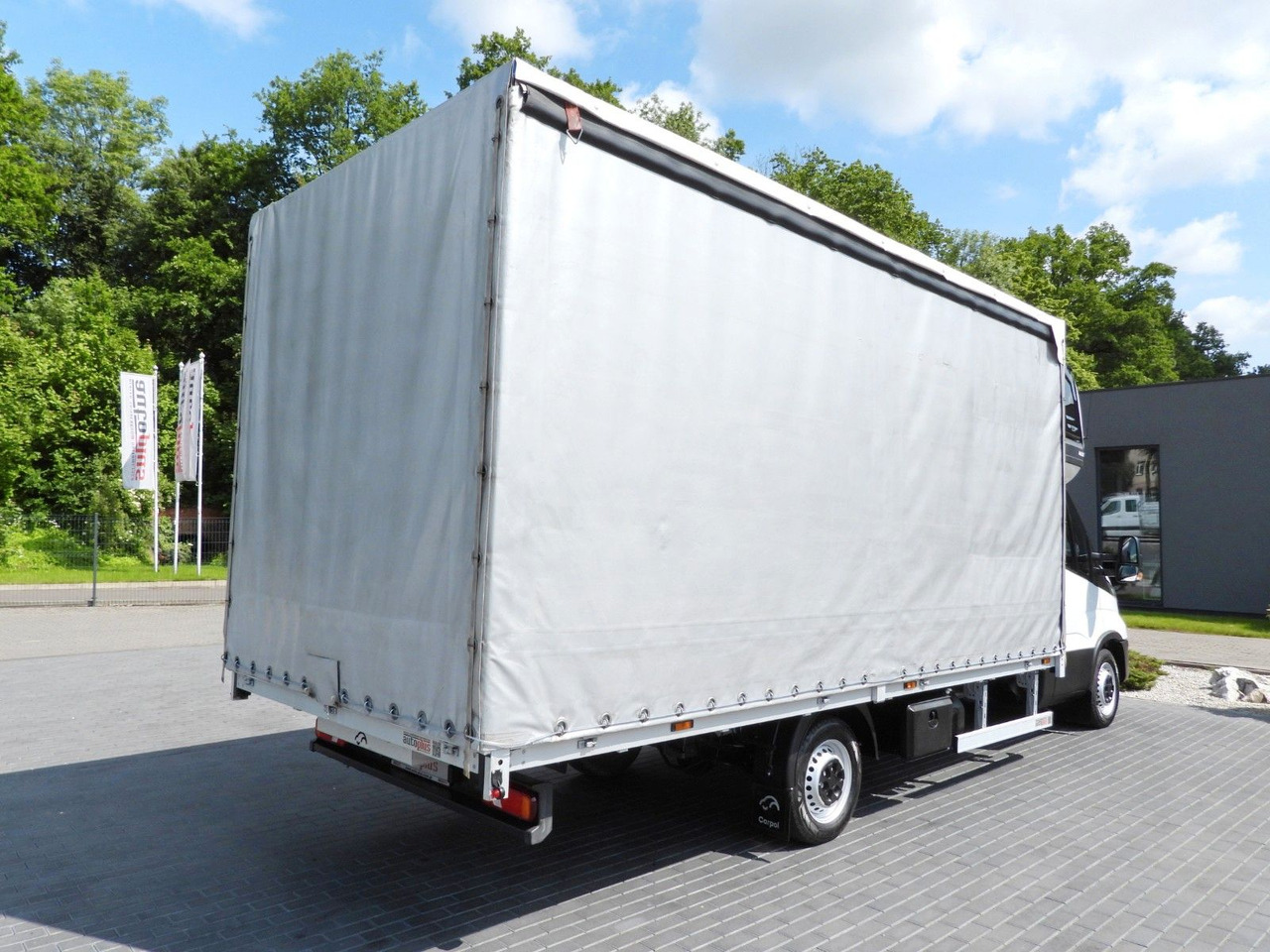 Curtain side van Iveco DAILY 35S18 PRITSCHE PLANE 10 PALETTEN TEMPOMAT: picture 13