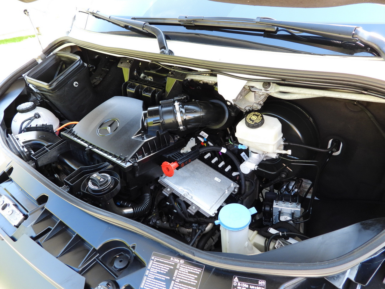 Box van MERCEDES SPRINTER 315 BOX LIFT 8 PALLETS AIR CONDITIONING 150HP: picture 22 Box van MERCEDES SPRINTER 315 BOX LIFT 8 PALLETS AIR CONDITIONING 150HP: picture 22