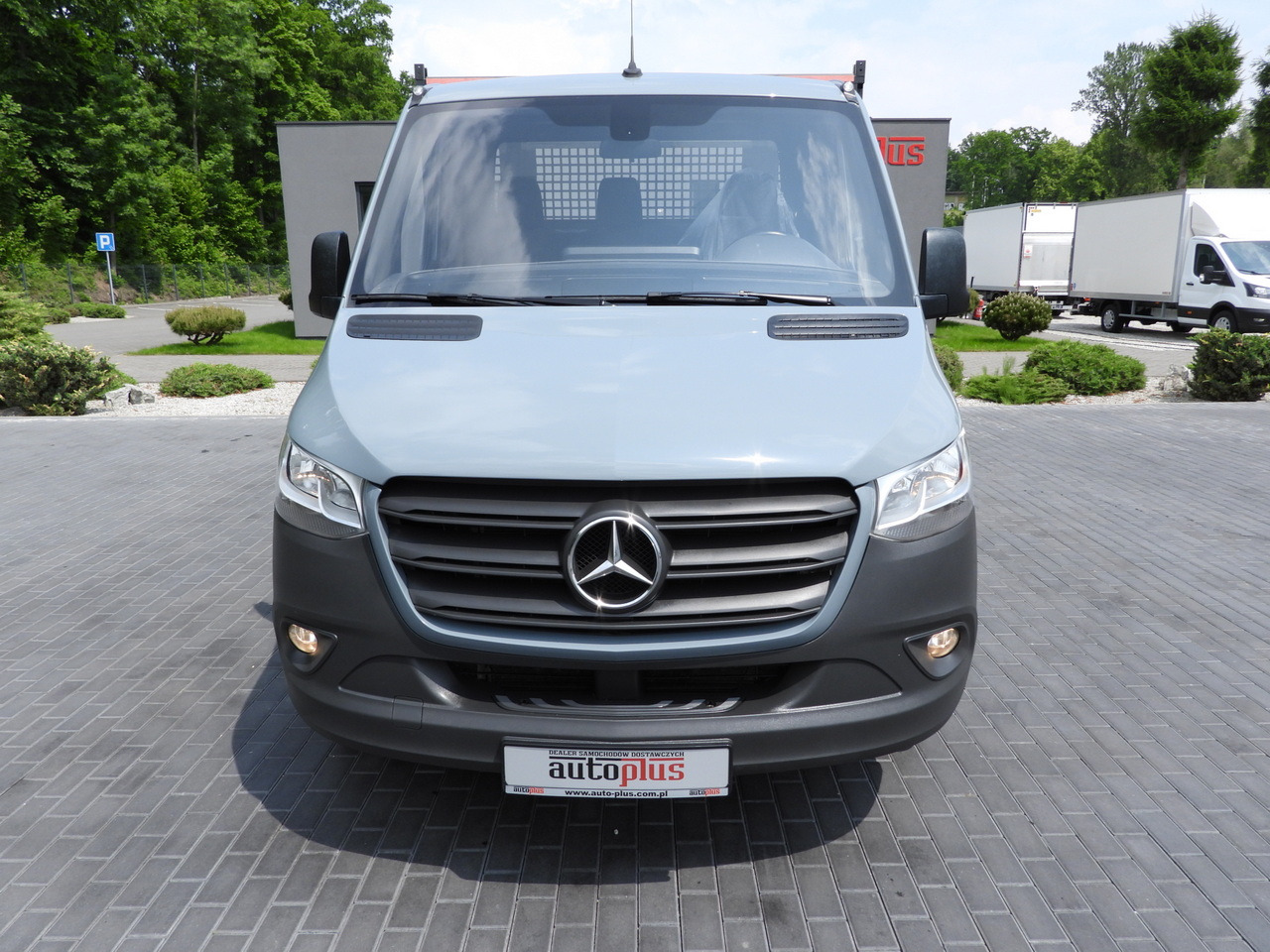 MERCEDES SPRINTER 315 STAKE BODY 8 PALLETS CRUISE CONTROL AIR CONDITIONING  150HP - Open body delivery van: picture 5 MERCEDES SPRINTER 315 STAKE BODY 8 PALLETS CRUISE CONTROL AIR CONDITIONING  150HP - Open body delivery van: picture 5